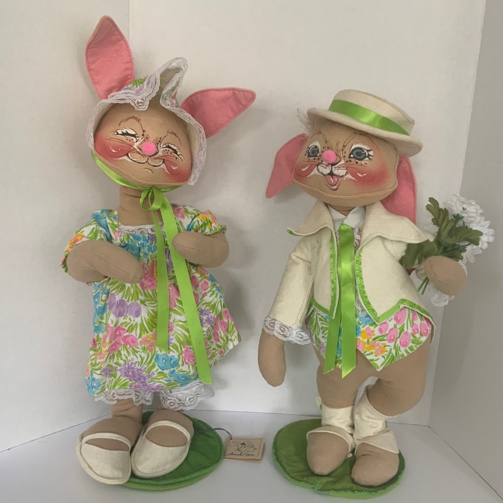 Vintage 1991 Annalee Mobilitee Easter Bunny Doll Pair Boy Girl 18 Inch 0710